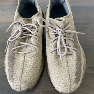 Yeezy 350 Olive Green